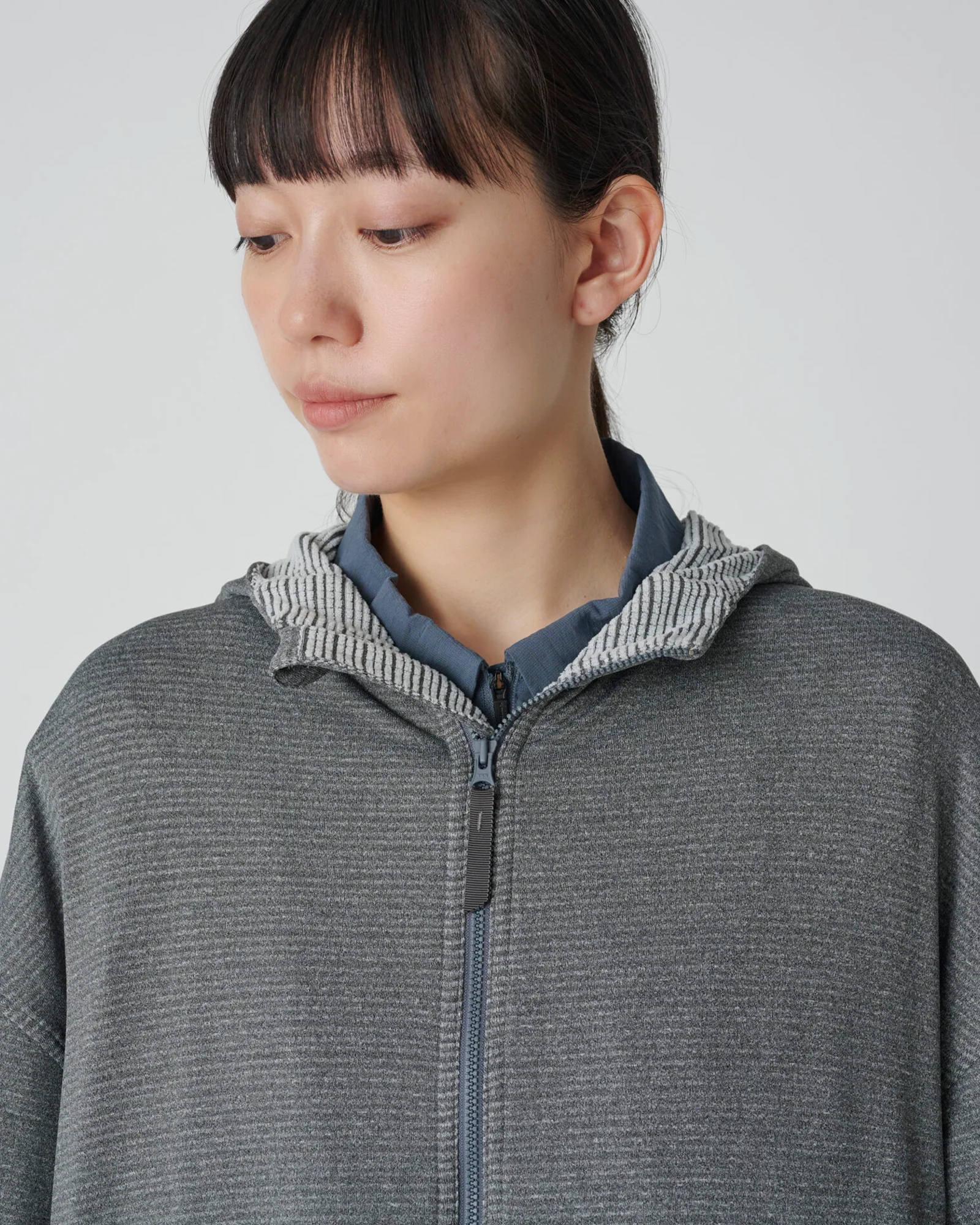 Breathable Dry Grid Short Parka - Image 7