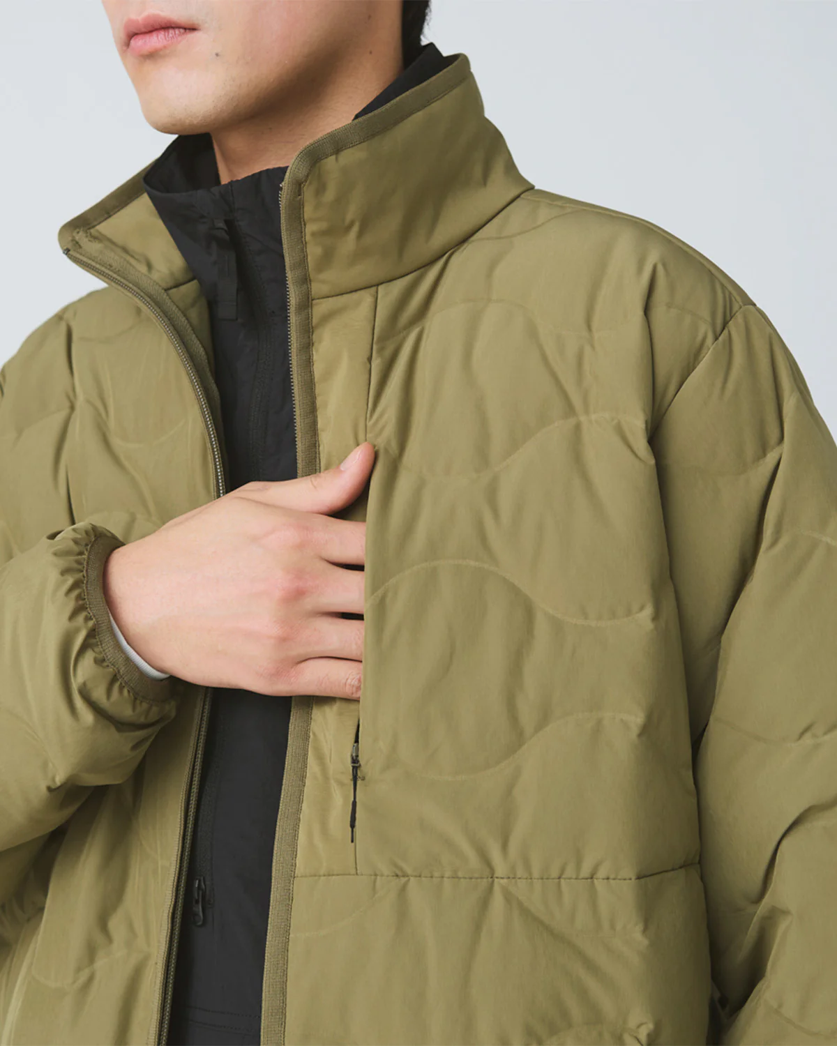 Seamless Quilted Down Jacket - Image 8